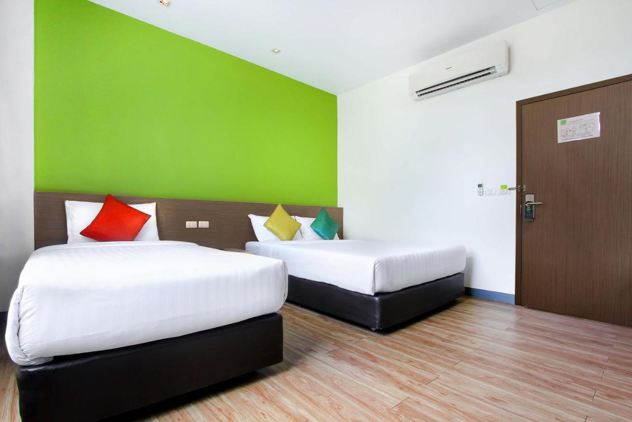 D Varee Xpress Makkasan Hotel Бангкок Экстерьер фото