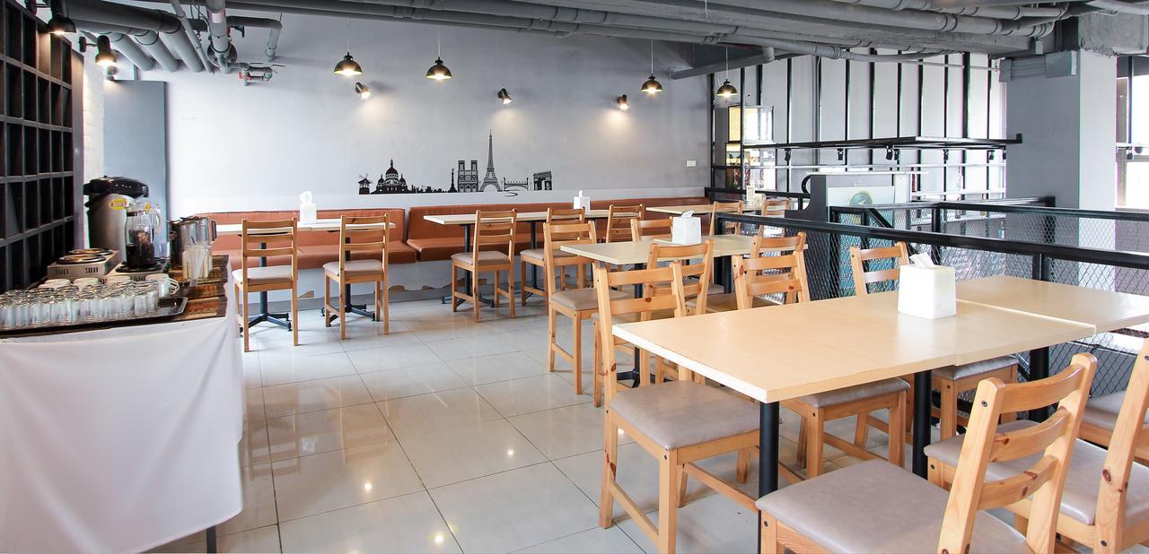 D Varee Xpress Makkasan Hotel Бангкок Экстерьер фото