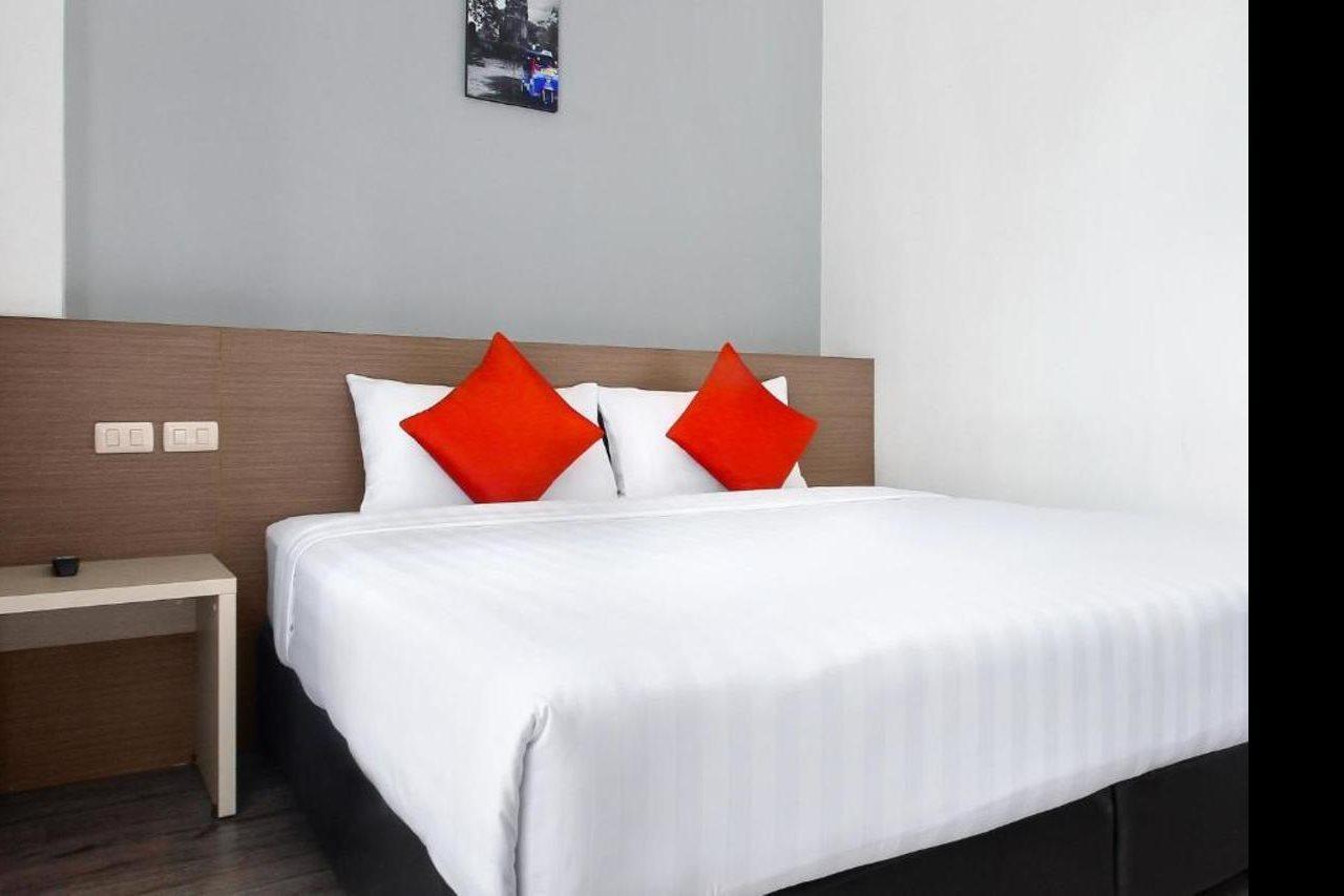 D Varee Xpress Makkasan Hotel Бангкок Экстерьер фото